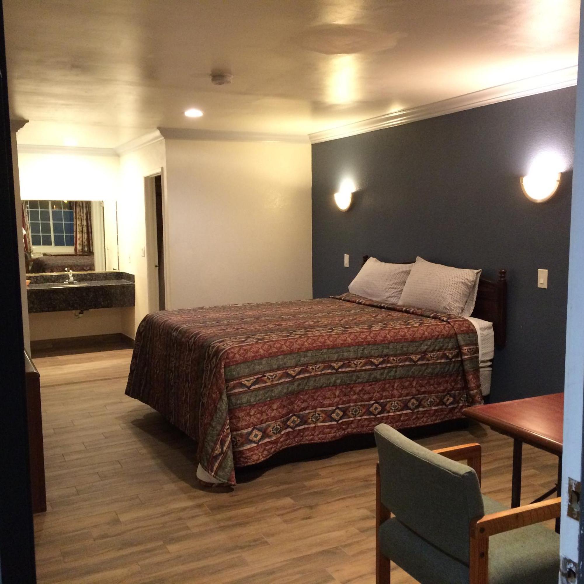 Lomita Royal Inn الغرفة الصورة